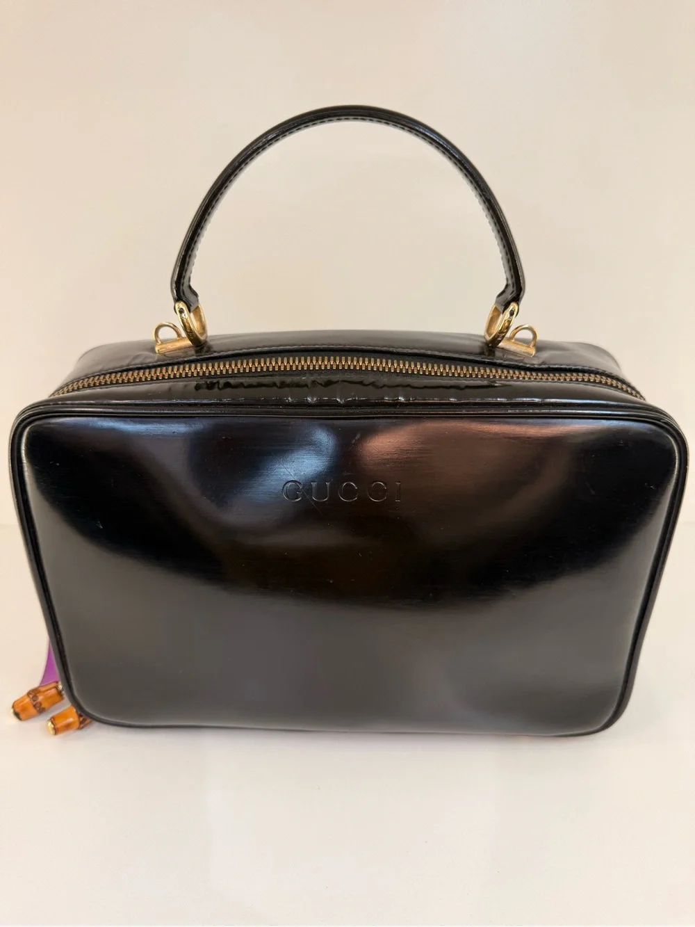 GUCCI VINTAGE LUNCH BOX STYLE BAMBOO ZIPPER PULLS